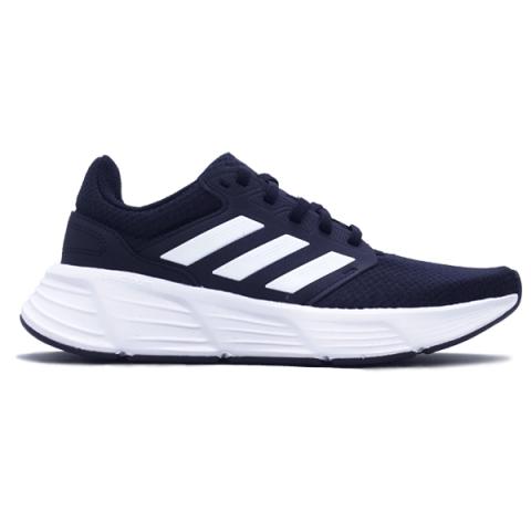 Foto sepatu outlet lari adidas