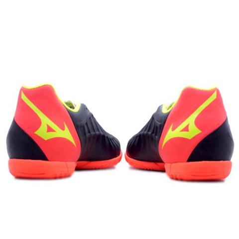 mizuno rebula v3 in