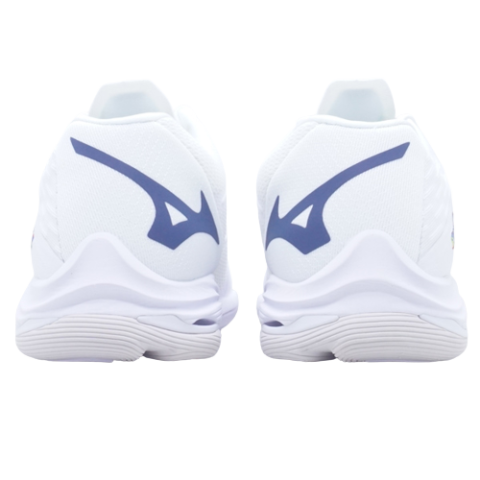 Sepatu hotsell mizuno basket