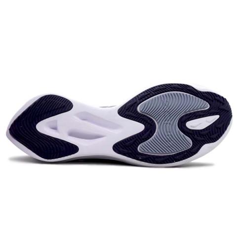 Sepatu running discount nike zoom