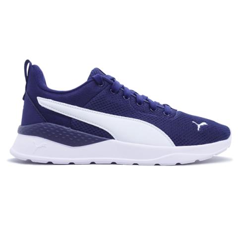 Sepatu jogging puma on sale