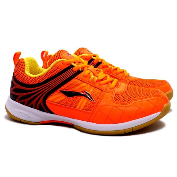 Sepatu deals badminton lining