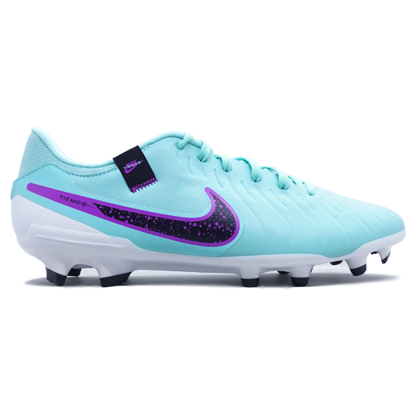 Sepatu bola hotsell nike 2017 terbaru