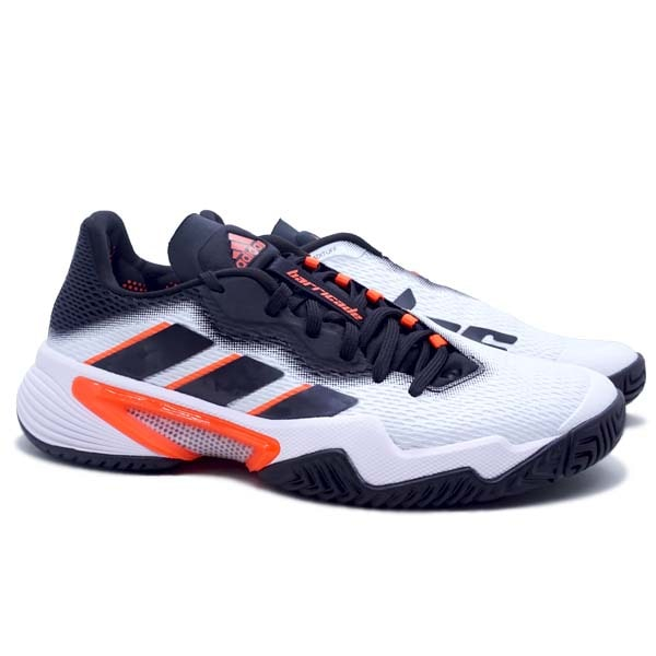 Sepatu adidas barricade