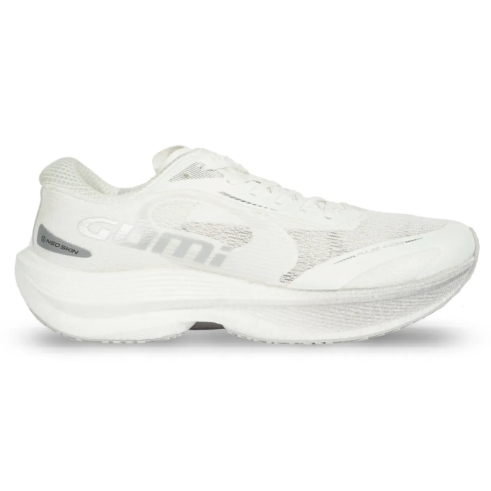 Sepatu Runnning Gumi Pulseracer - Silver Snow 